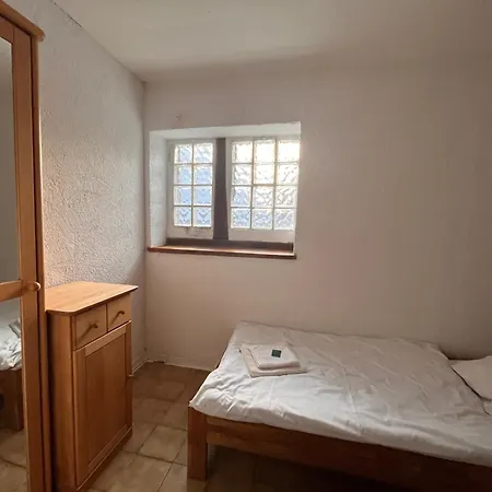 Monteurzimmer Reuhl - Rodenstein