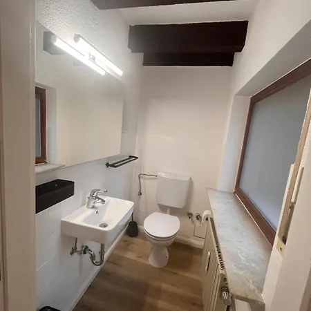 Monteurzimmer Reuhl - Rodenstein Апартаменты *