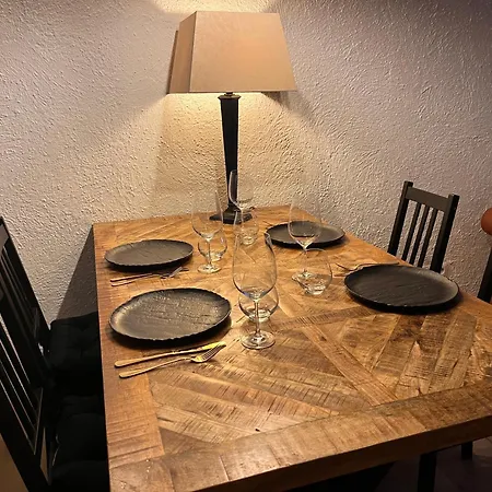 Апартаменты Monteurzimmer Reuhl - Rodenstein *