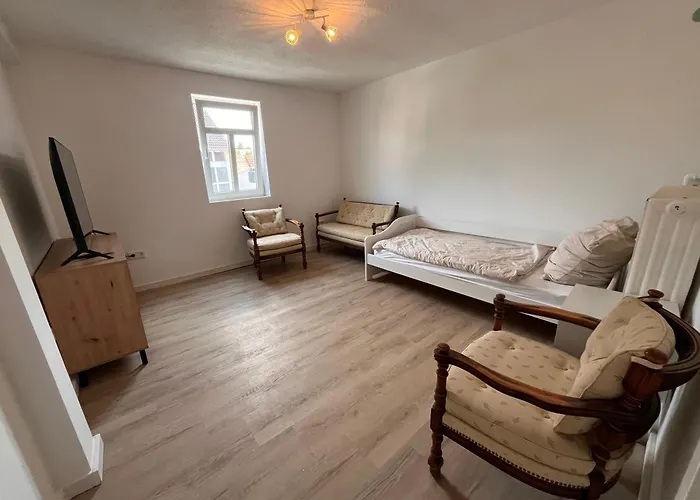 Monteurzimmer Reuhl - Rodenstein Апартаменты *